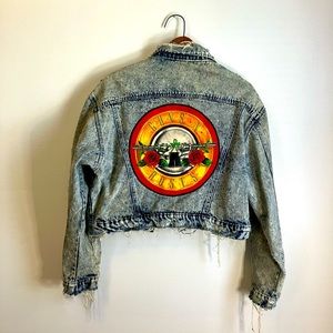 Vintage 1990’s crop jean jacket With Guns N’ Roses back patch